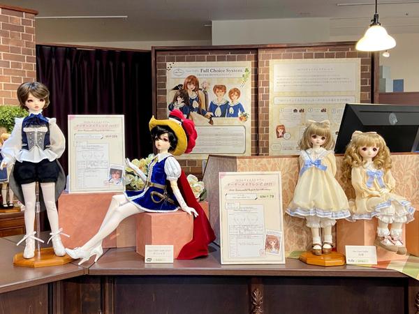 お家での撮影にも大活躍！教室机セットのご紹介♪ | ドールポイント