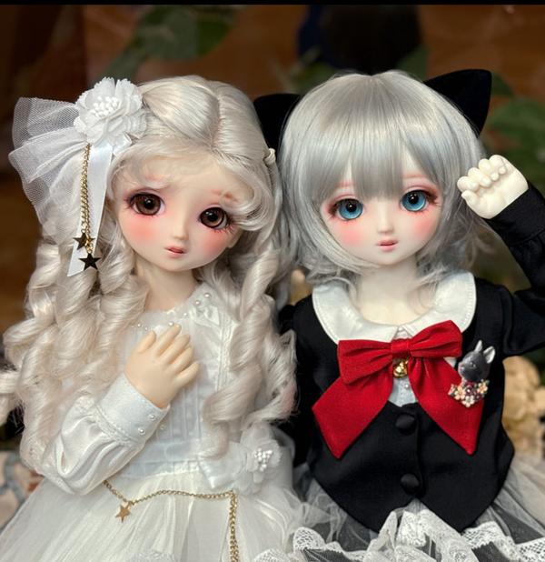 11月22日（土）発売！「アグリーセーター（クリスマスツリー）」＆「馬