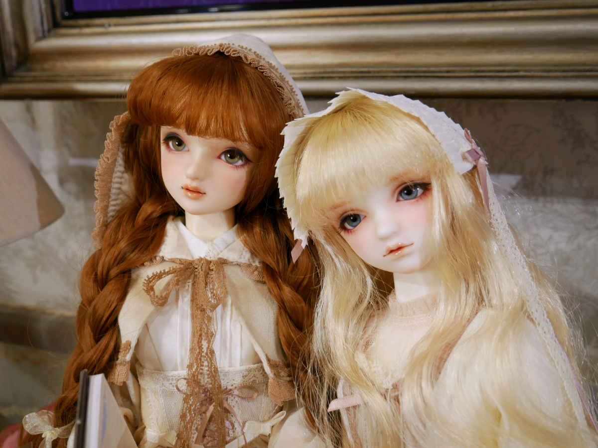 SD13女の子「リズ」「クロエ」展示開始　二人が皆様をお出迎え致します♪（2026. 01. 09)