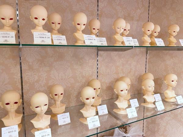 お家での撮影にも大活躍！教室机セットのご紹介♪ | ドールポイント