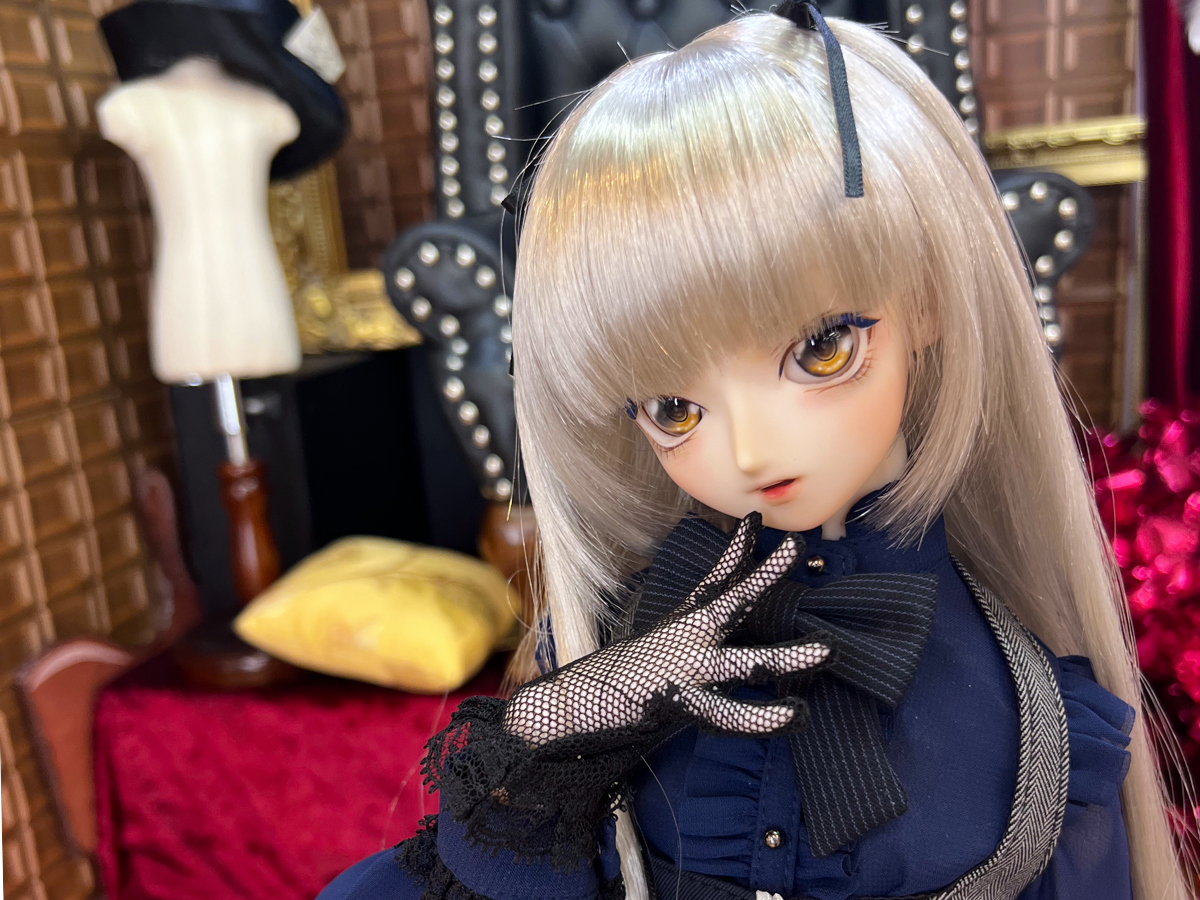 【新作ドレス】深いブルーに輝きを秘めて「ミスティックブルーローズ」のご紹介です♪