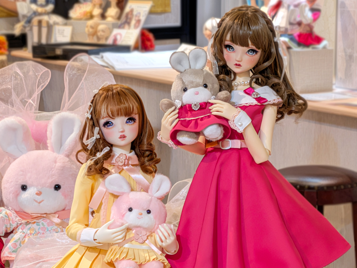 SUPER DOLLFIE・meets・吉徳 レトロぬいぐるみこれくしょん SDGr女の子「メイ」「ミナ」展示開始です♪