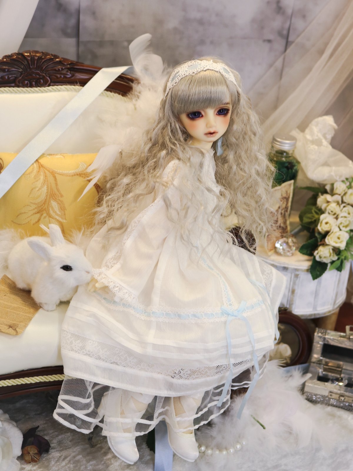 真っ白なアンティークドールドレスとボネのセット 爽やかで優美なホワイトドレスのご紹介♪ | ドールポイント名古屋 店舗