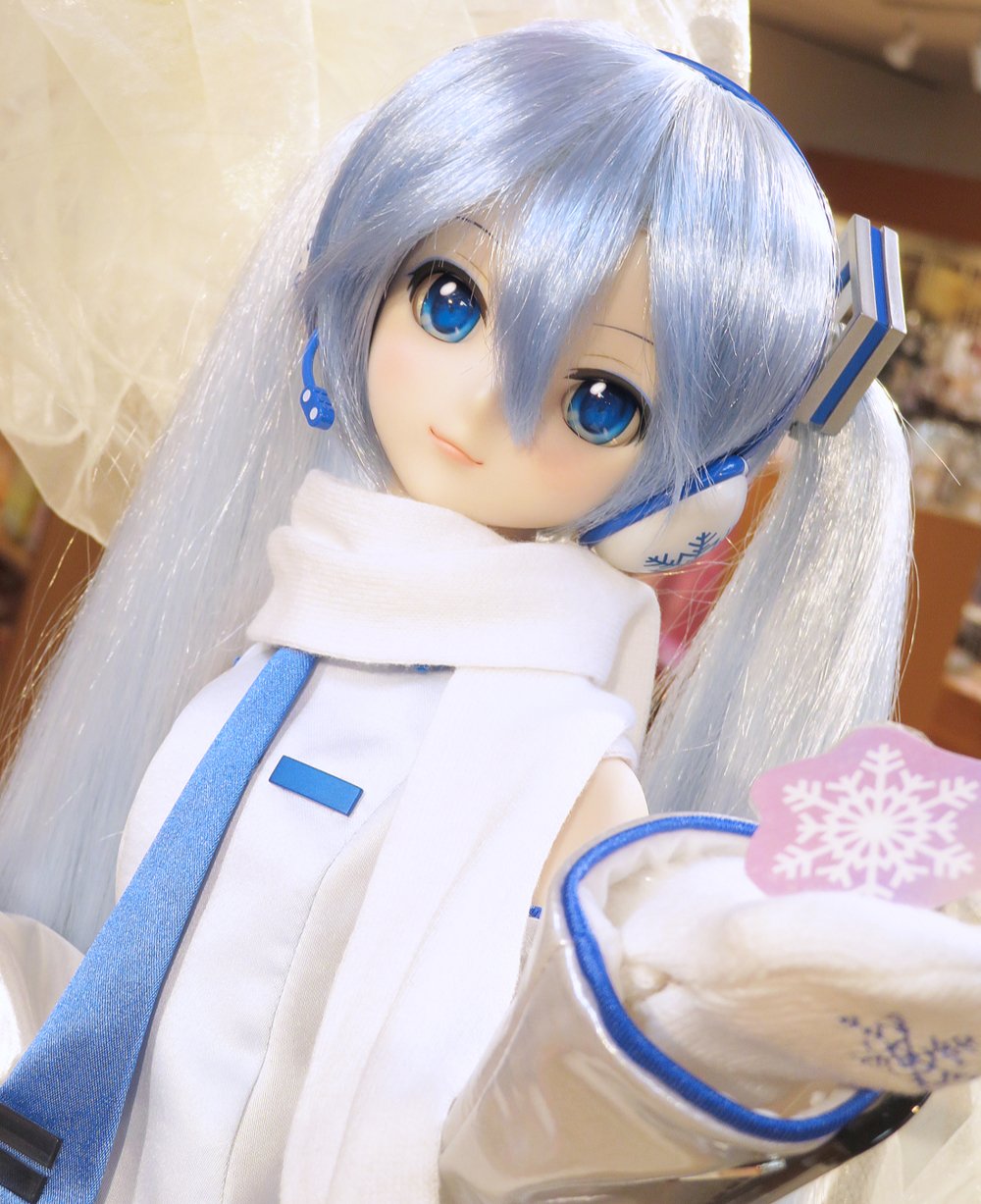 DD「雪ミク Reboot」&「Glowing Snow」セット 締め切りまであと6日です