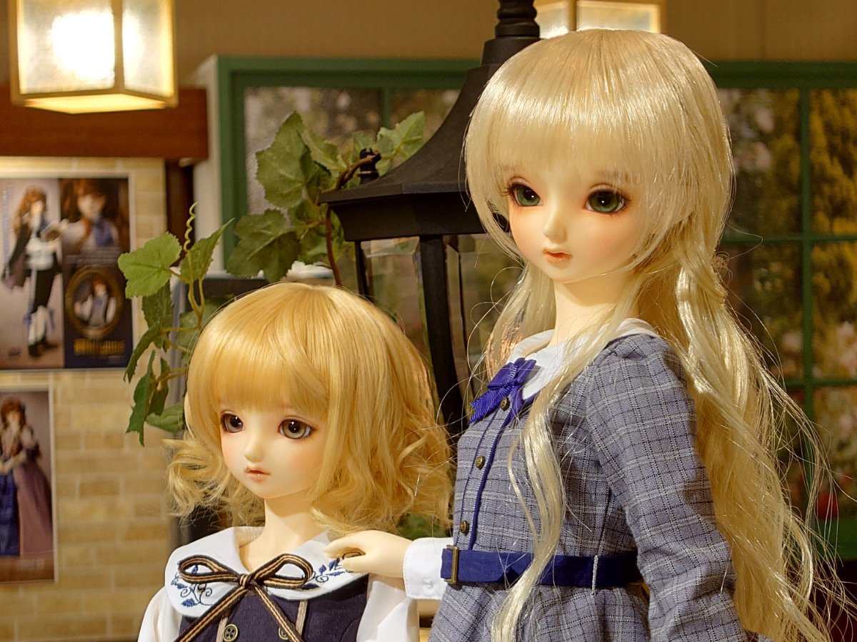 KAISER CHICAGO  ドールディスプレイスタンド　2点 KAISER CHICAGO ドールディスプレイスタンド 2点