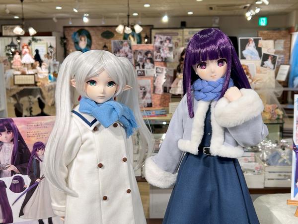 葬送のフリーレン』「フリーレンの冬服セット」「フェルンの冬服