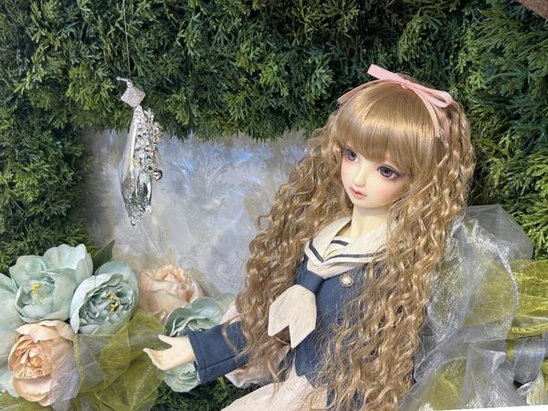DDdy ヨル・フォージャー」「ヨルの私服セット」店頭展示開始です