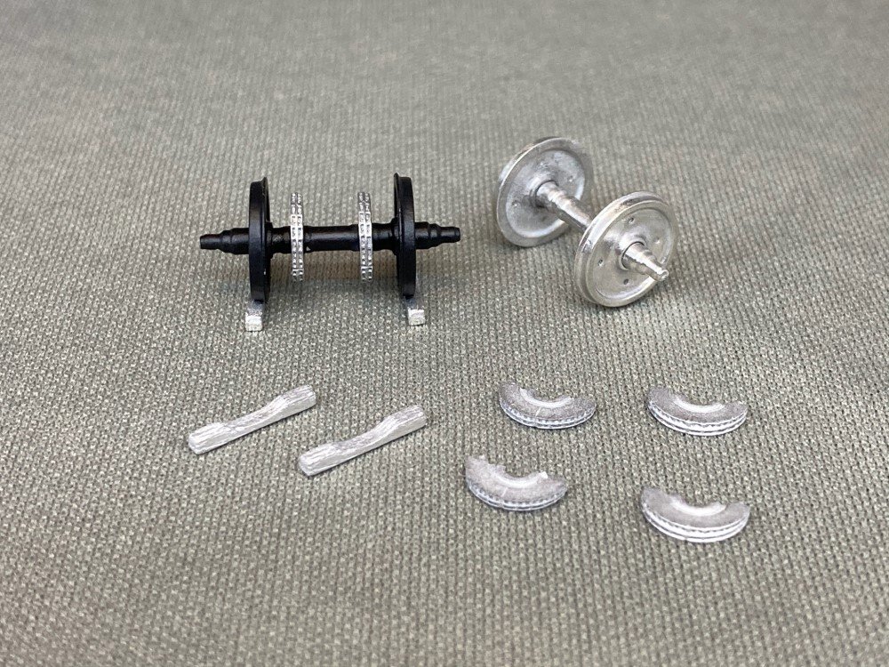 待望のT-Evolution第2弾！！ 天賞堂のクモル145+クル144形が入荷