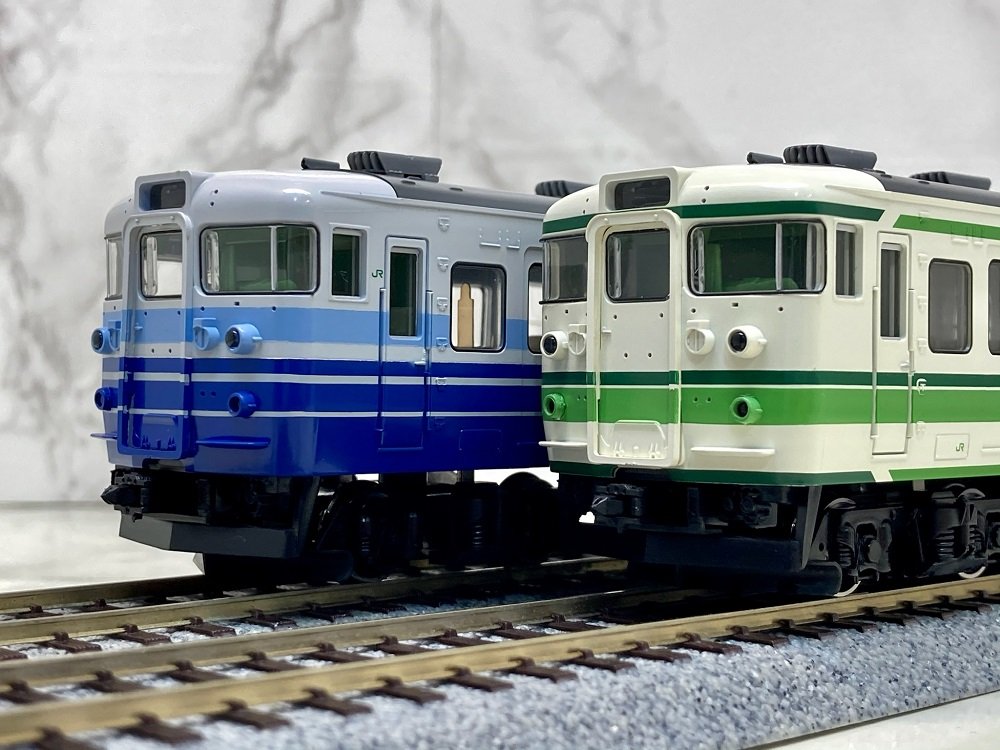 驚きの値段】 TOMIX HO-9022 (新潟色・L編成)セット 115系 - 鉄道模型