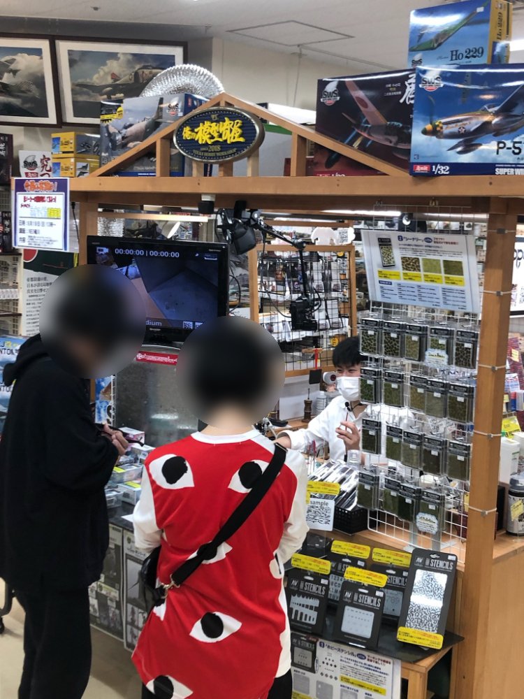 おすすめ用品 工具実演アフターレポート ボーンペイント ネオマイカ塗装実演 編 ホビースクエア秋葉原 株式会社ボークス