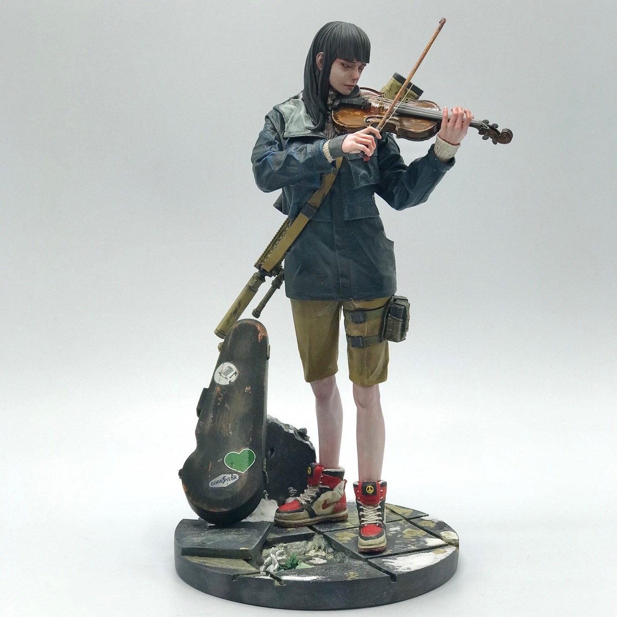 ガレージキット 完成品 Resistance VIOLINIST | www.amalgamated-bronx