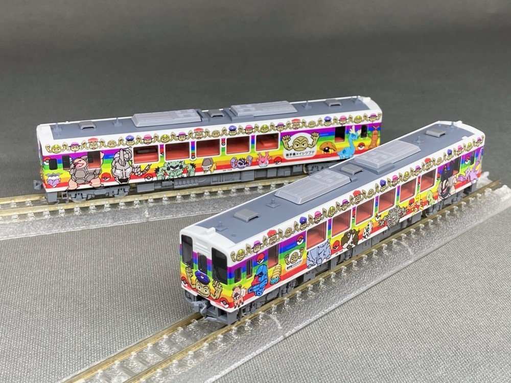 TOMIXの三陸36-700形「岩手県×イシツブテ」ラッピング列車